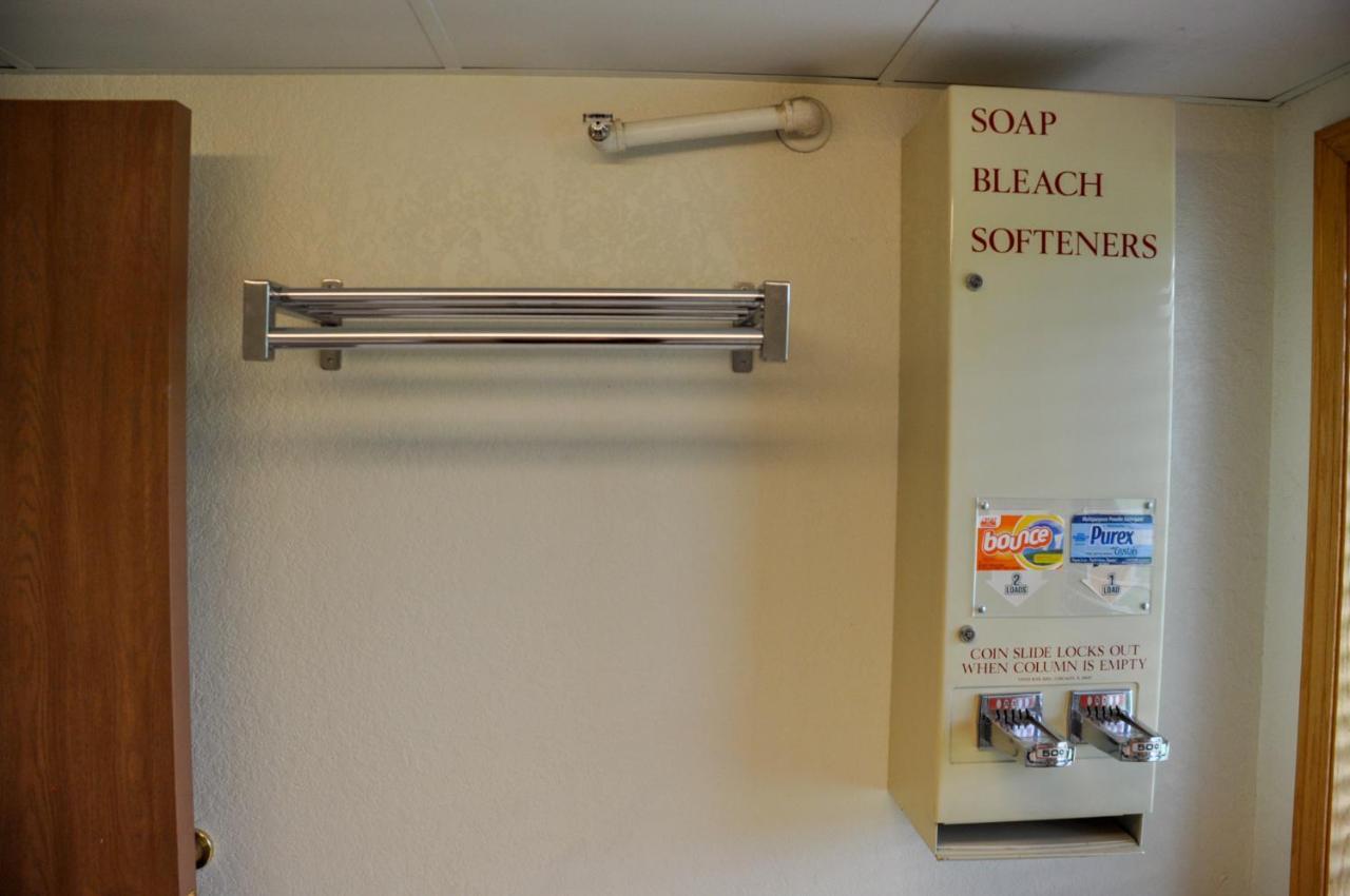 Americinn By Wyndham Clear Lake Εξωτερικό φωτογραφία