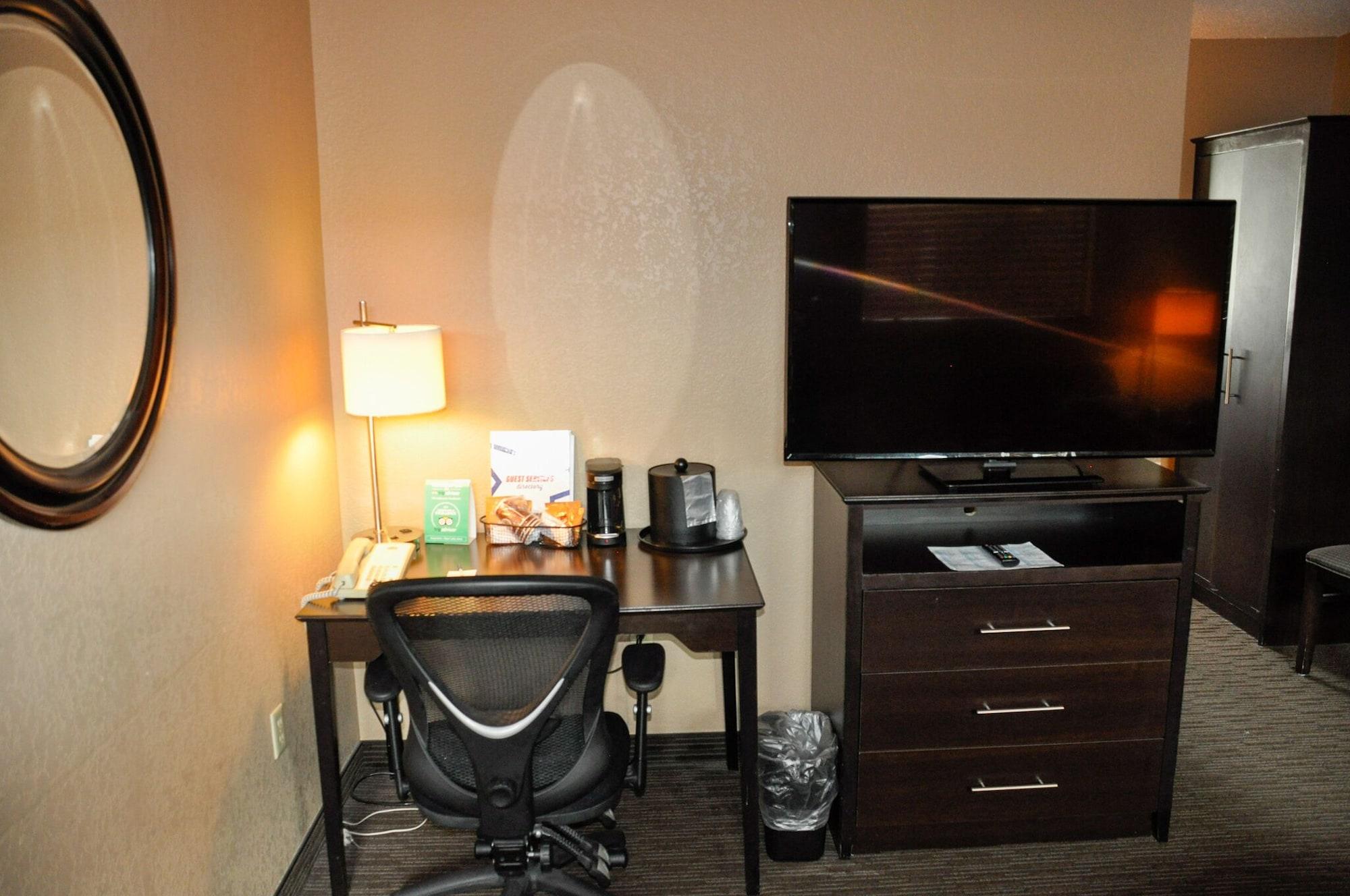 Americinn By Wyndham Clear Lake Εξωτερικό φωτογραφία