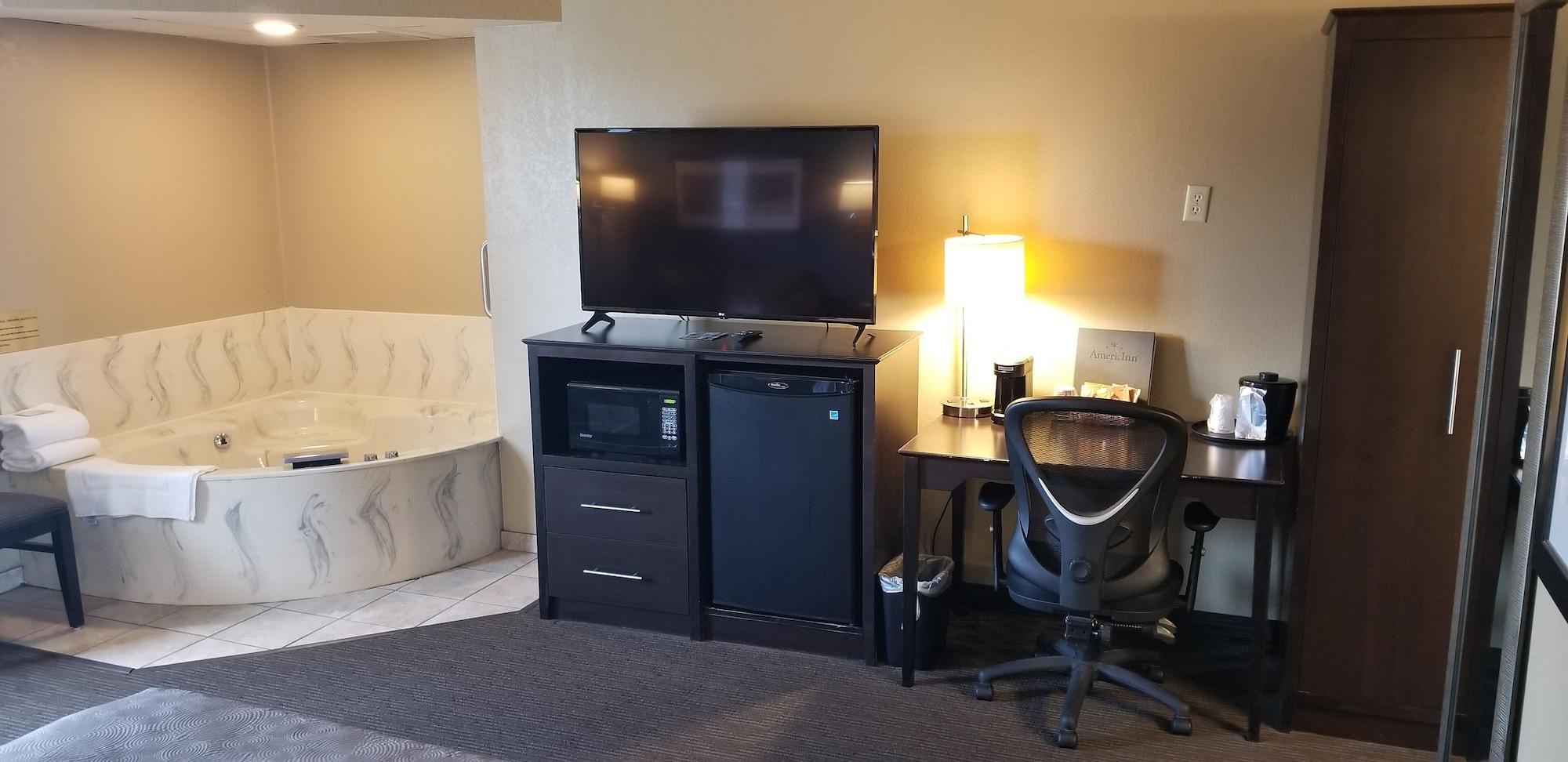 Americinn By Wyndham Clear Lake Εξωτερικό φωτογραφία