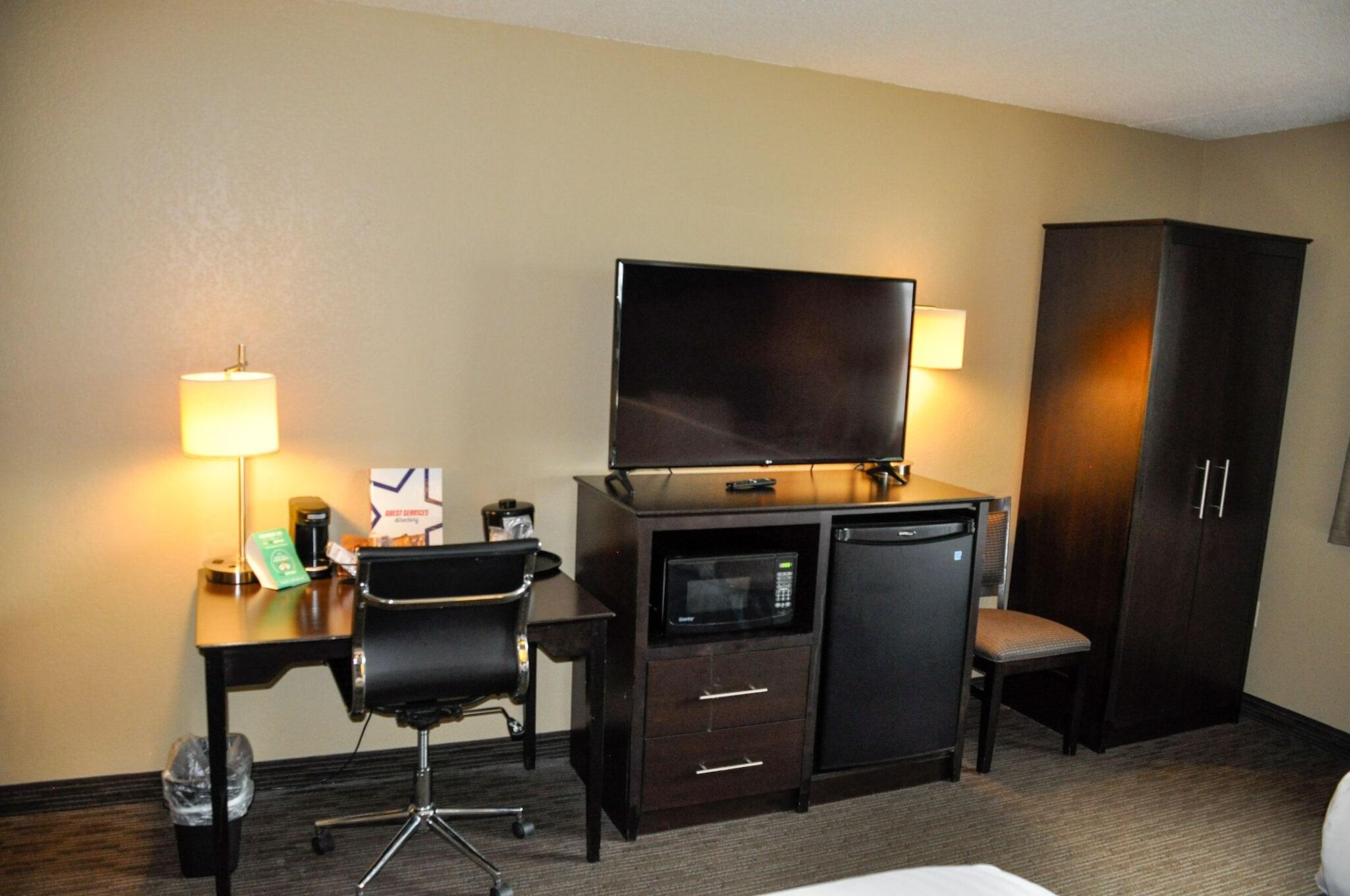 Americinn By Wyndham Clear Lake Εξωτερικό φωτογραφία