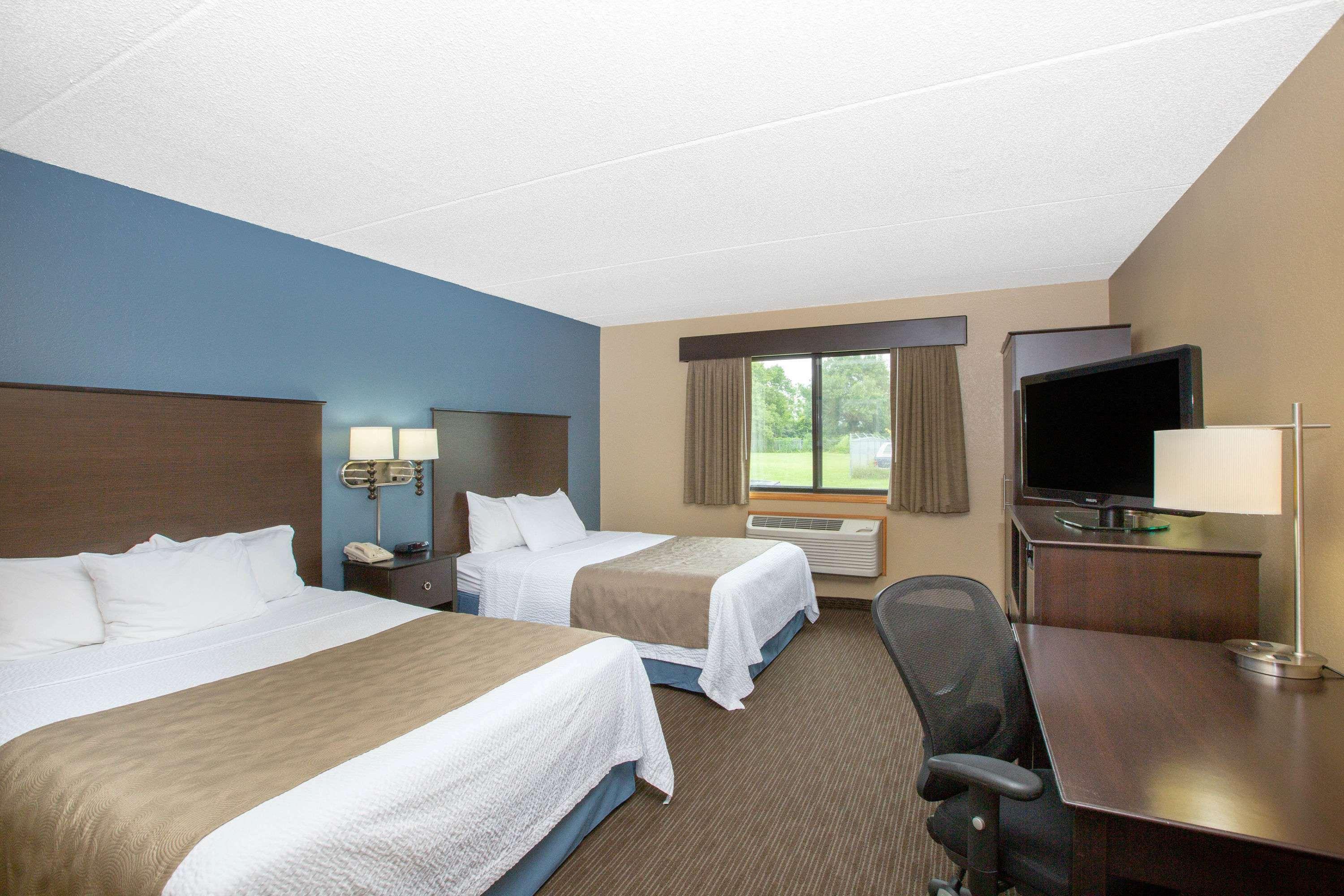 Americinn By Wyndham Clear Lake Εξωτερικό φωτογραφία