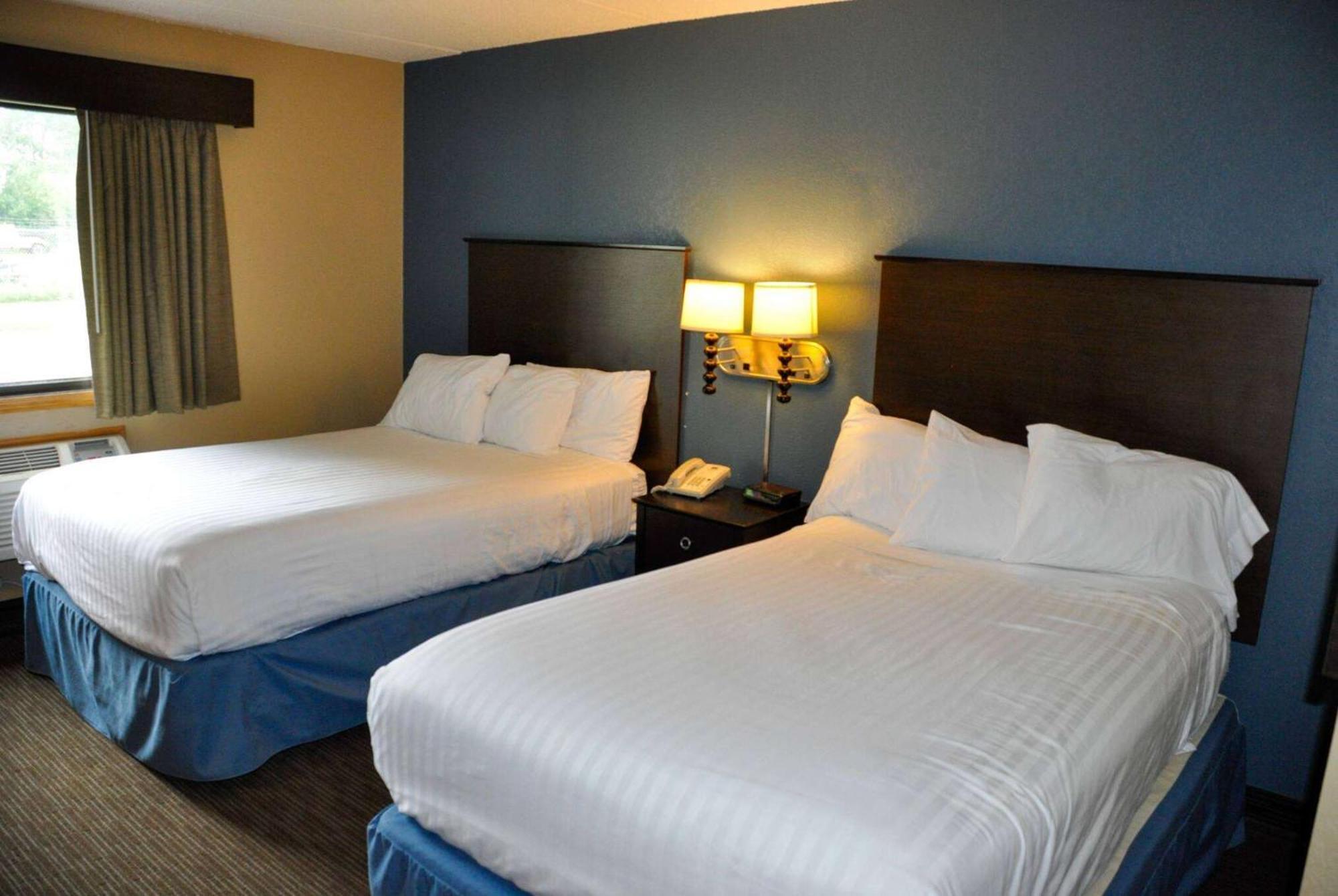 Americinn By Wyndham Clear Lake Εξωτερικό φωτογραφία